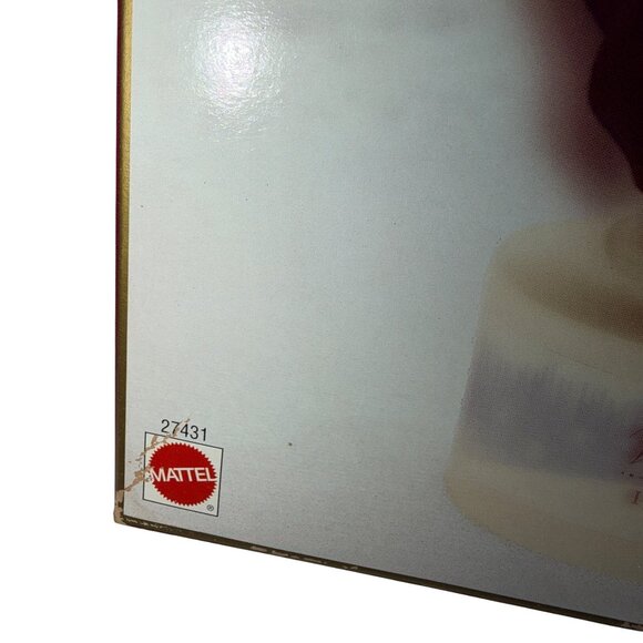 1996 Victorian Ice Skater Barbie Doll #27431, Special Edition Holiday Barbie - Picture 6 of 7